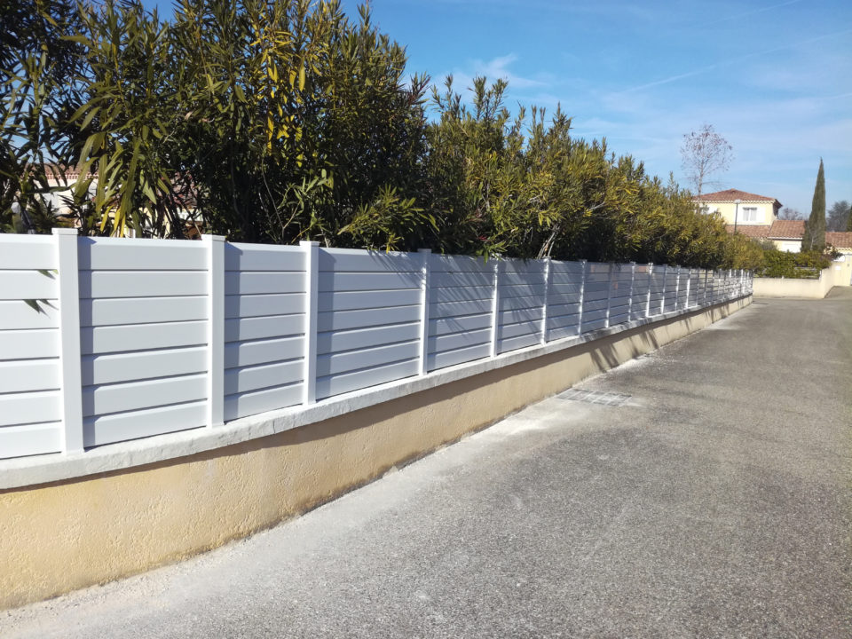Réalisation SONNIER - Clôture blanche PVC Lacanau